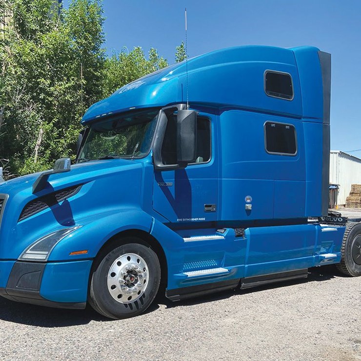 2019 VOLVO VNL860