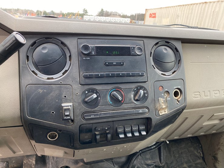 2007-ford-f450-image-37