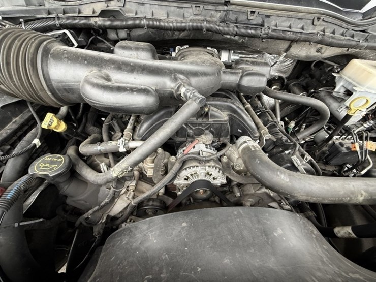 2017-ford-f550-sd-image-13