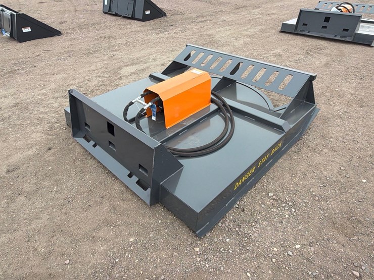 unused-2026-wolverine-bc-13-72w-skid-steer-brush-cutter-attachment-image-3