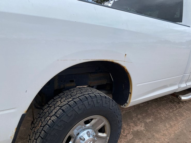 2017-dodge-ram-2500-image-30