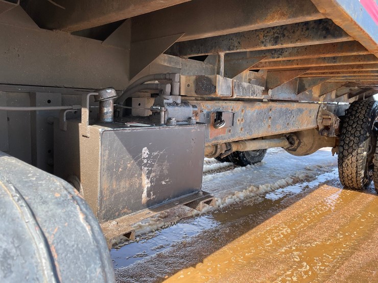 1990-international-4900-image-13