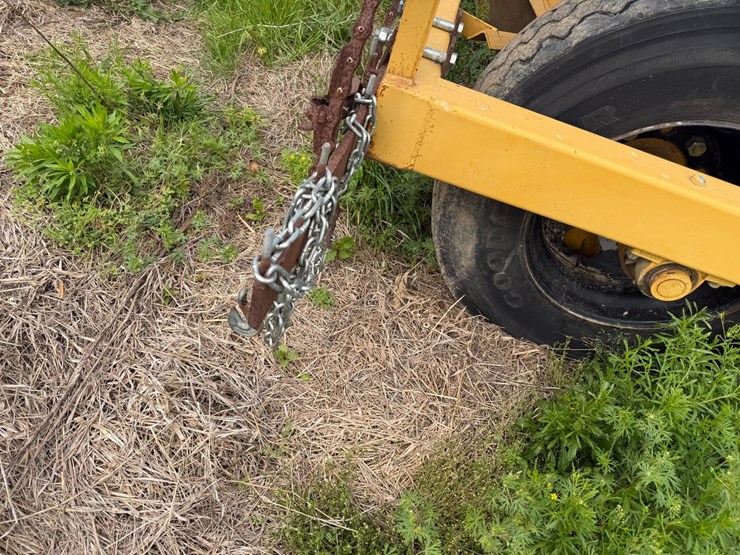 #46918-•-levee-packer-image-31