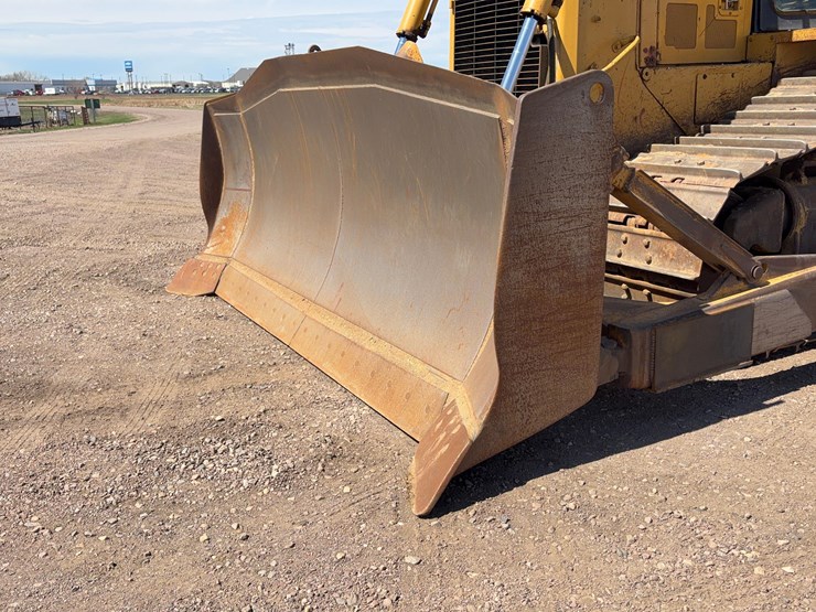 1998-caterpillar-d6r-xl-image-9