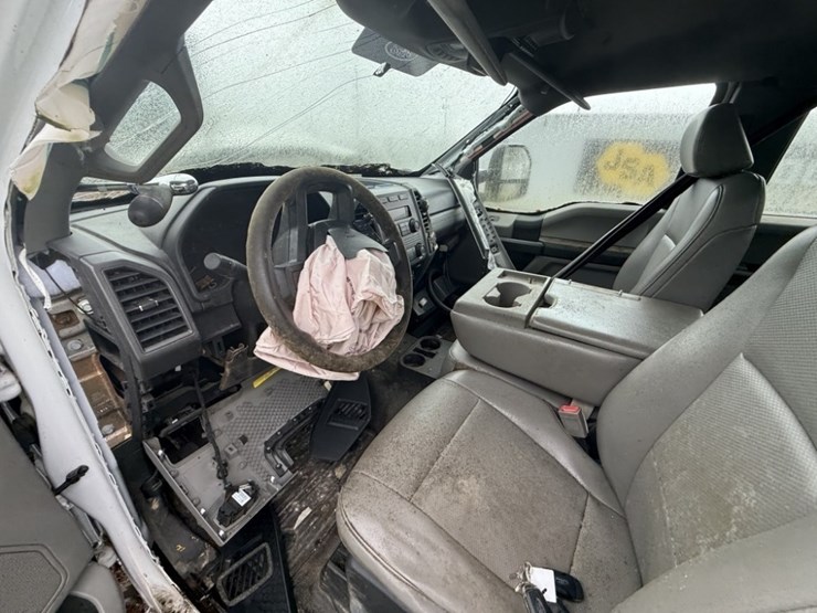 2017-ford-f350-image-11