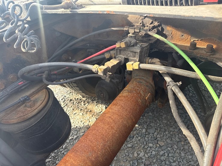 2007-mack-cl733-image-49