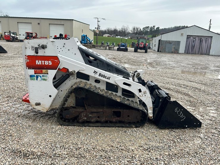 2018-bobcat-mt85-image-5