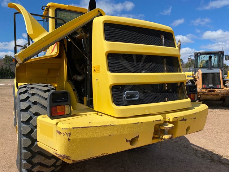 2005-new-holland-lw230b-image-29