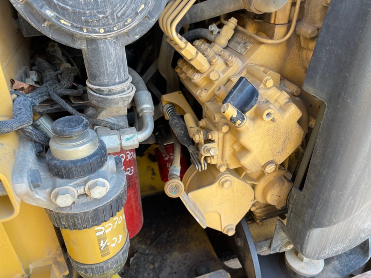 caterpillar-247b3-image-46