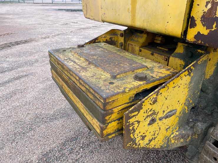 john-deere-350-image-21