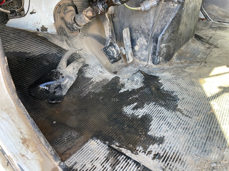 2000-international-4700-image-42