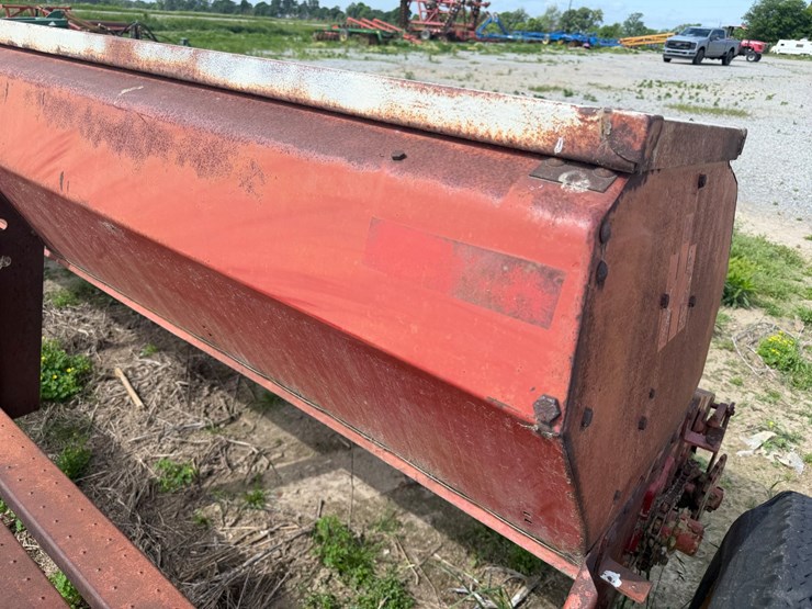 international-12-image-11