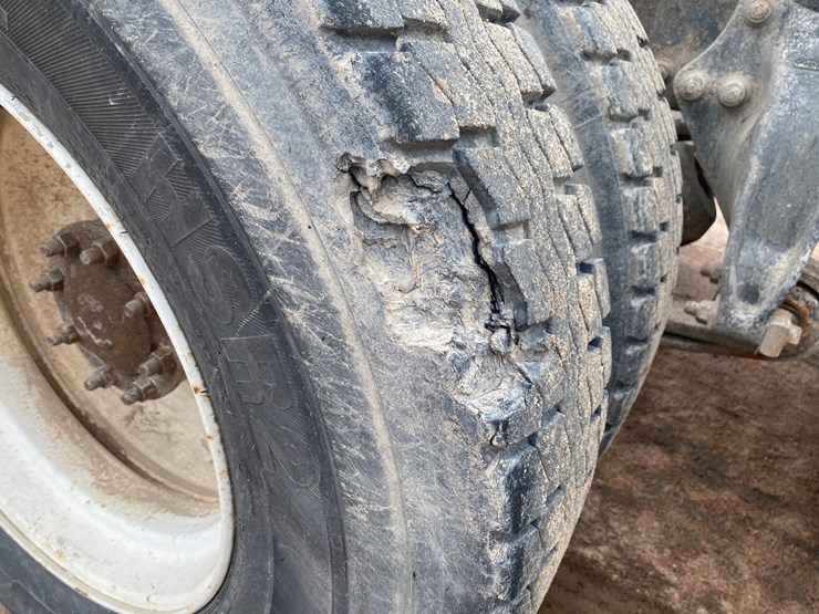 1995-cummins-m11-image-28