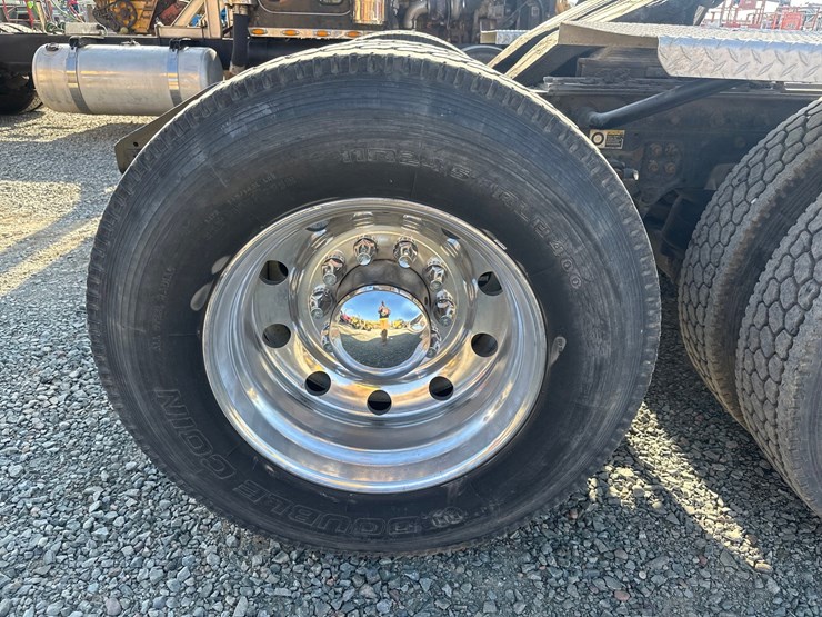 2006-kenworth-w900-image-71