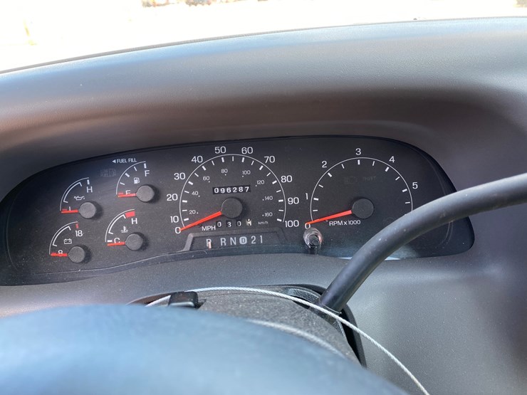 2001-ford-f350-xlt-image-55