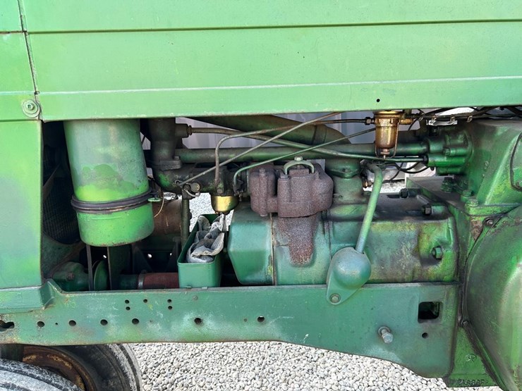john-deere-60-image-17