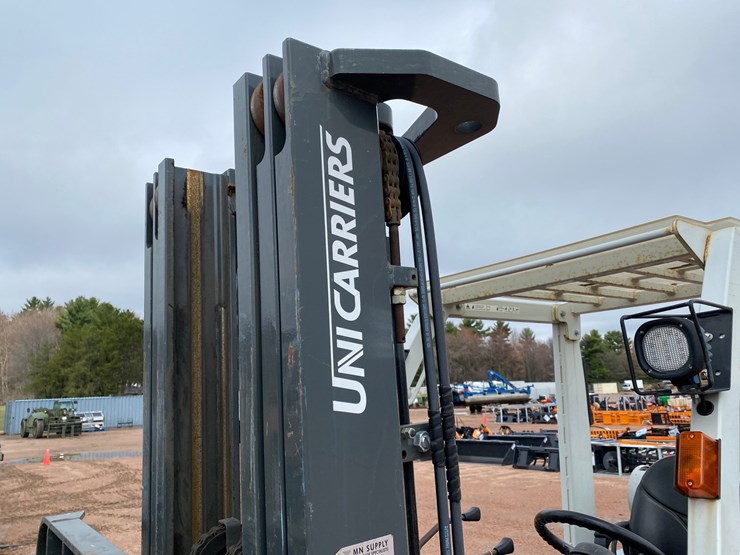 #1161-•-unicarriers-3,450-lbs-lp-forklift-image-12
