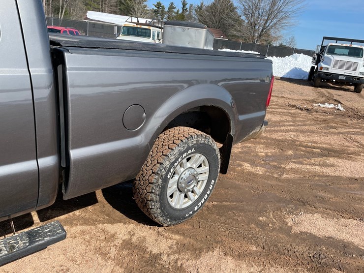 2008-ford-f250-image-19