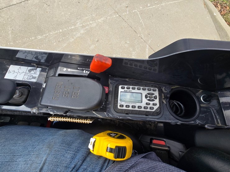 2023-bobcat-l28-image-24