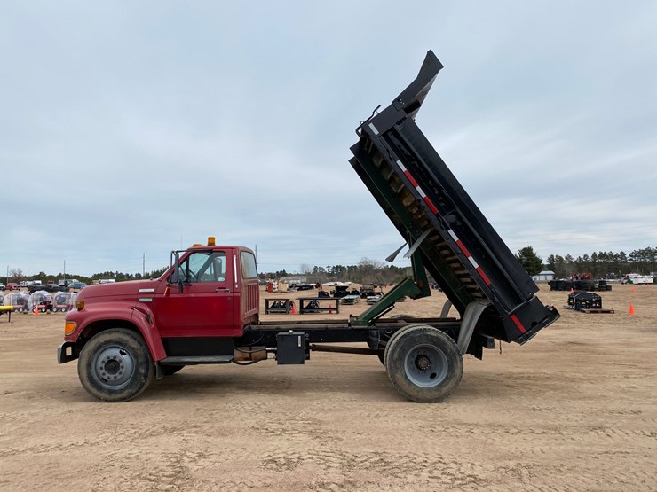 1995-ford-f700-image-41