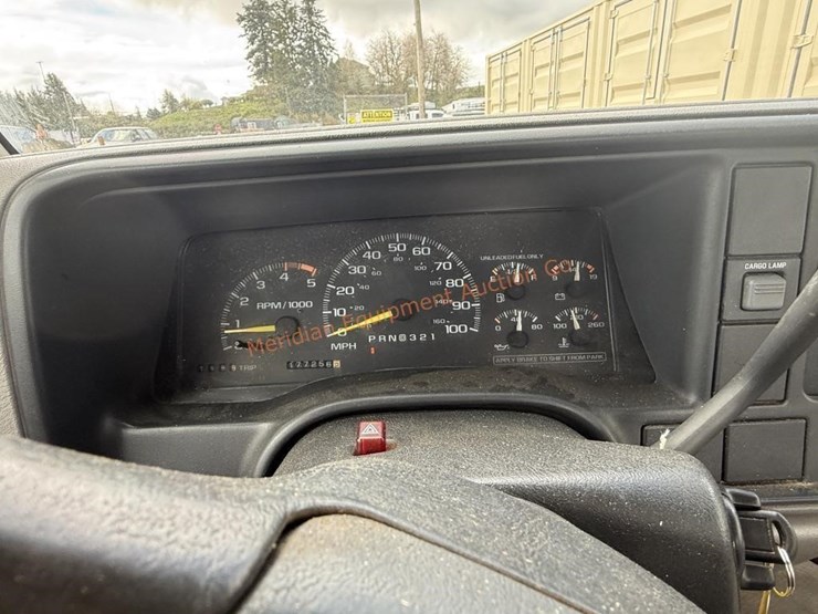 1995-chevrolet-gmt400-image-32