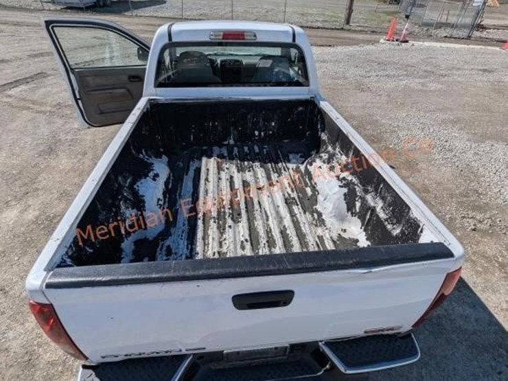 2004-chevrolet-colorado-image-9