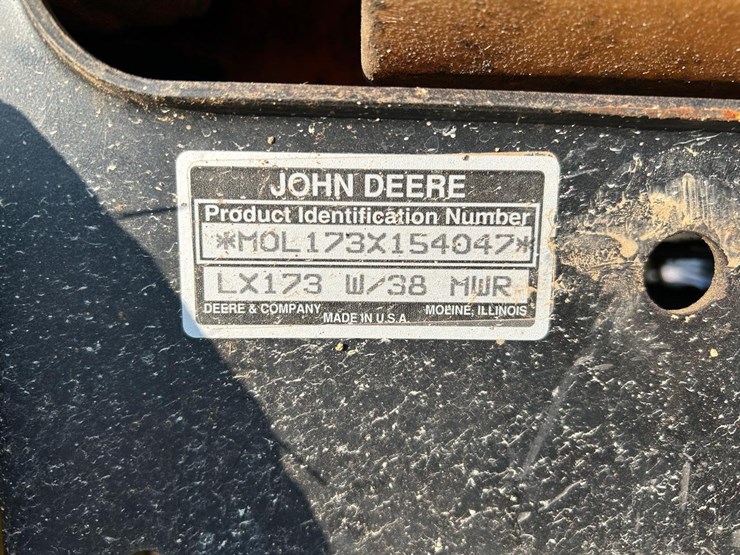 john-deere-lx173-image-15
