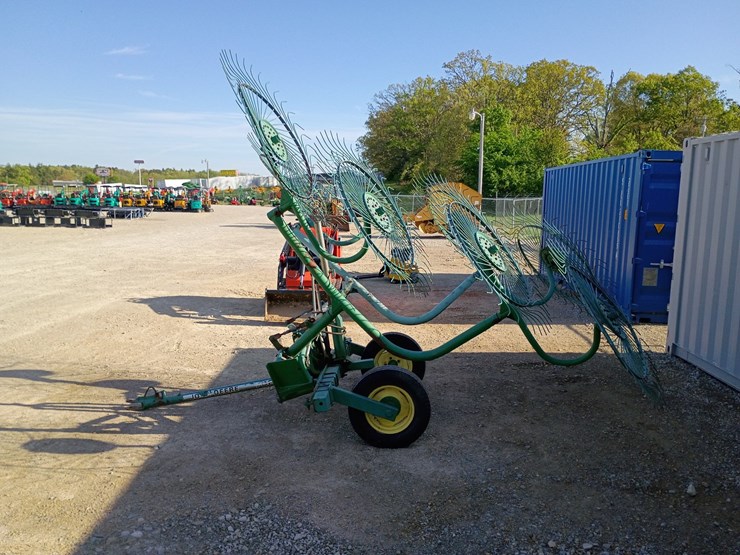 john-deere-702-image-2