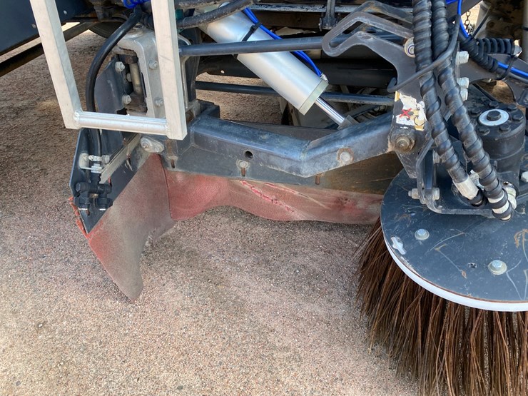 2007-freightliner-fc80-image-23