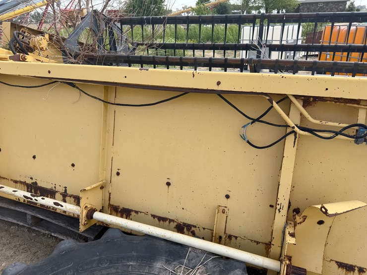 new-holland-973-image-15