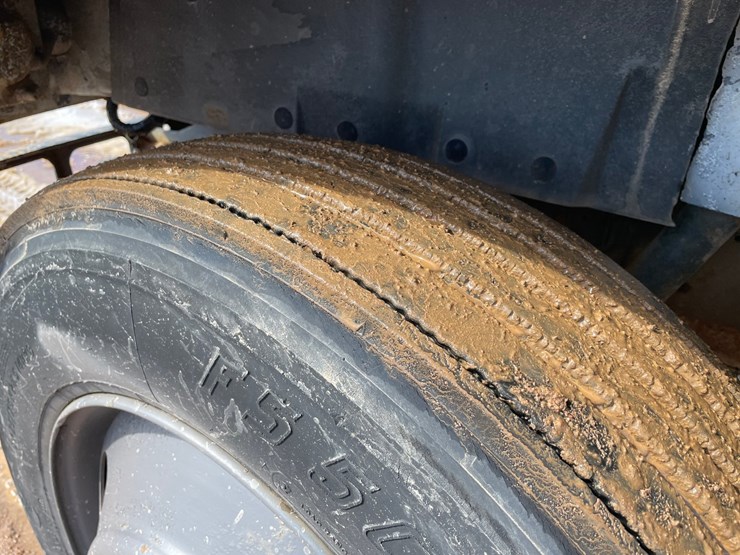 1990-international-4900-image-32