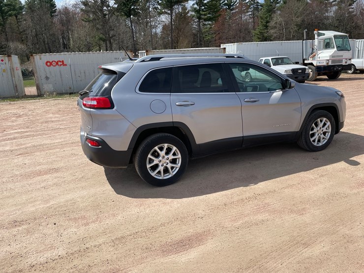 2014-jeep-cherokee-image-6