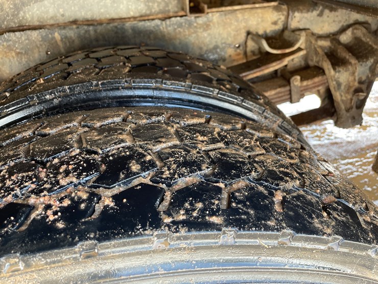 2002-international-4700-image-25