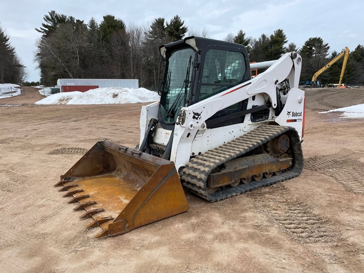 2016-bobcat-t770-image-1