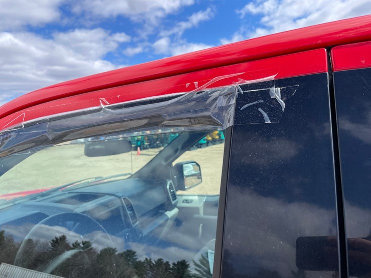 2018-ford-f150-xlt-image-14