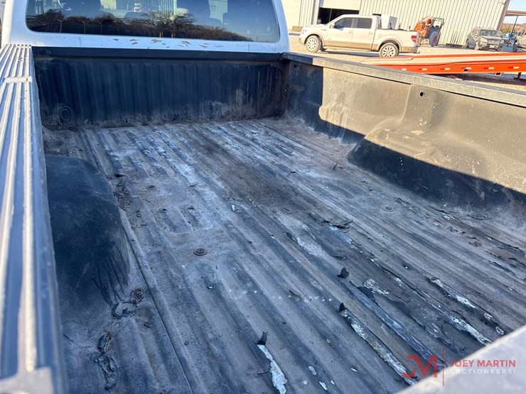 2015-ford-f250-xl-image-9