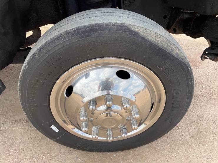 2012-ford-f450-image-15