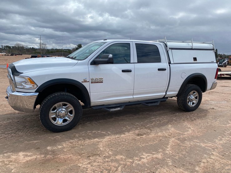 2018-dodge-ram-2500-image-12