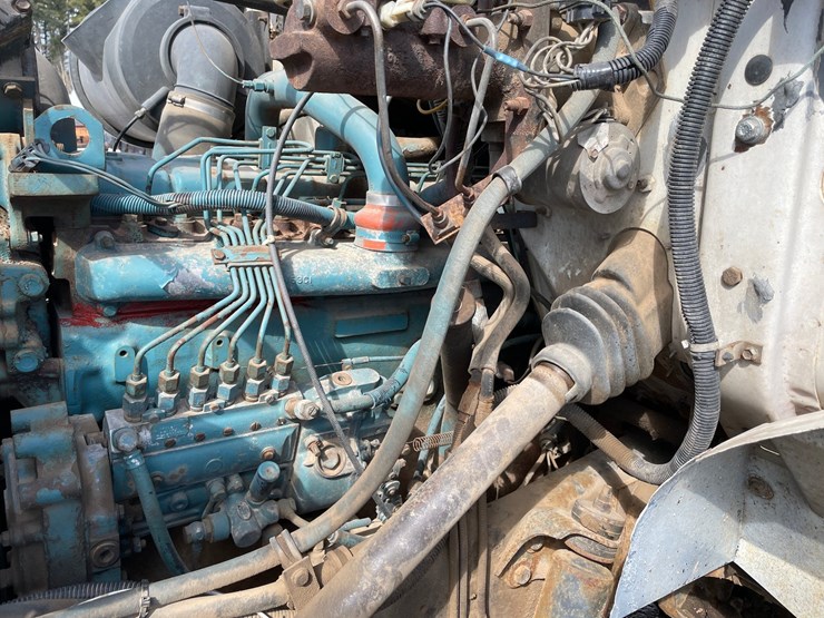 1990-international-4900-image-52