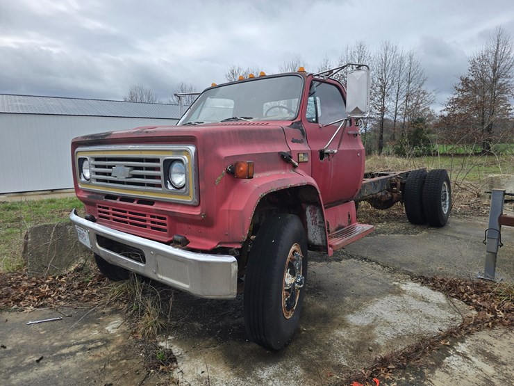 #22527-•-1982-chevrolet-c70-truck-(nonrunner)-image-1