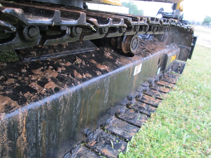 caterpillar-305.5-image-15