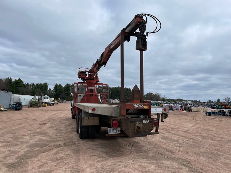 1990-mack-dm690s-image-10