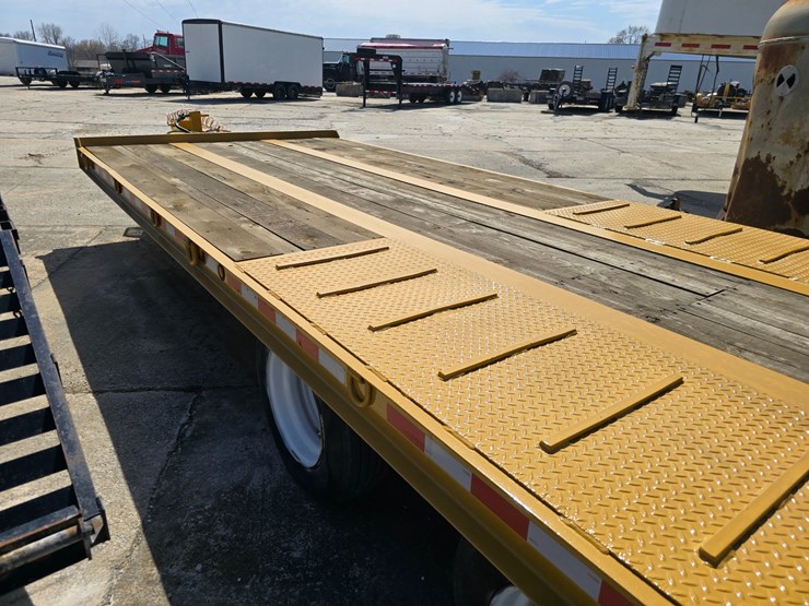 #22622-•-20'-tag-equipment-trailer-image-19