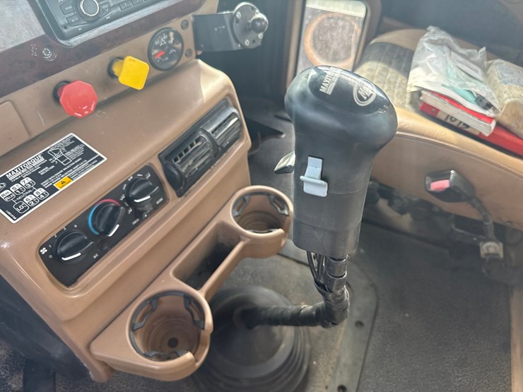 2007-mack-cl733-image-64