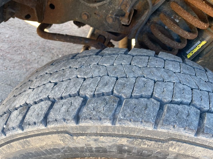 2012-ford-f550-image-11