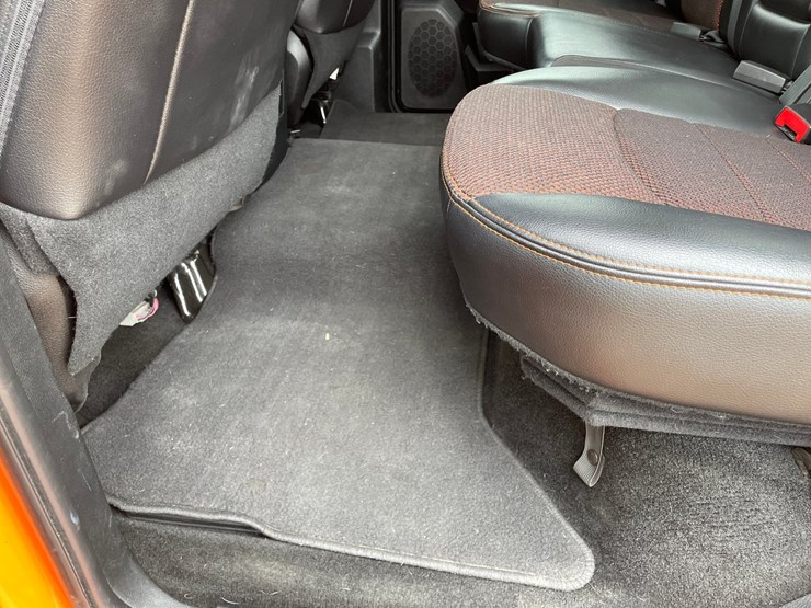 2017-dodge-ram-1500-image-43