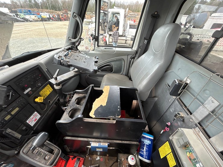 2006-international-4400-sba-image-74
