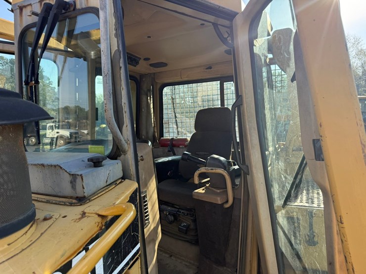 1998-caterpillar-d6r-xl-image-73