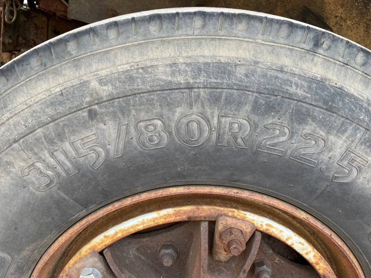 1995-international-2554-image-29