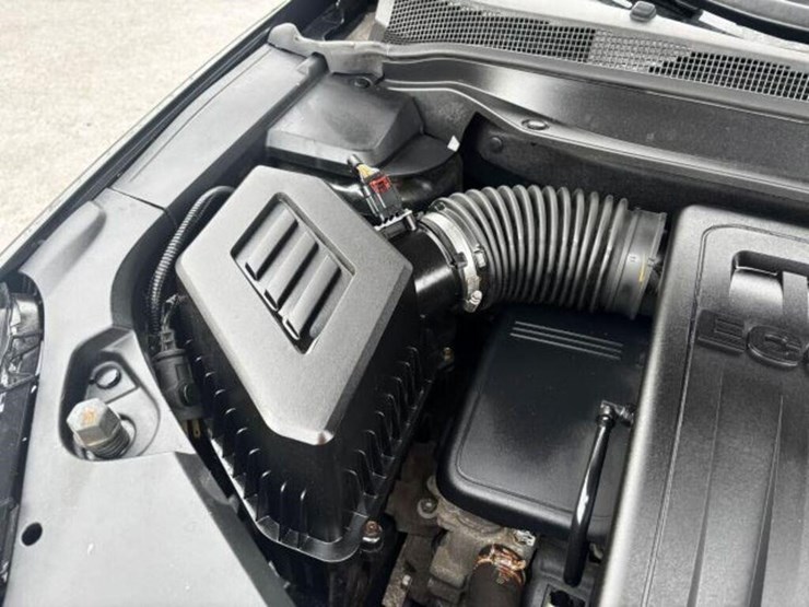 2017-chevrolet-equinox-image-62